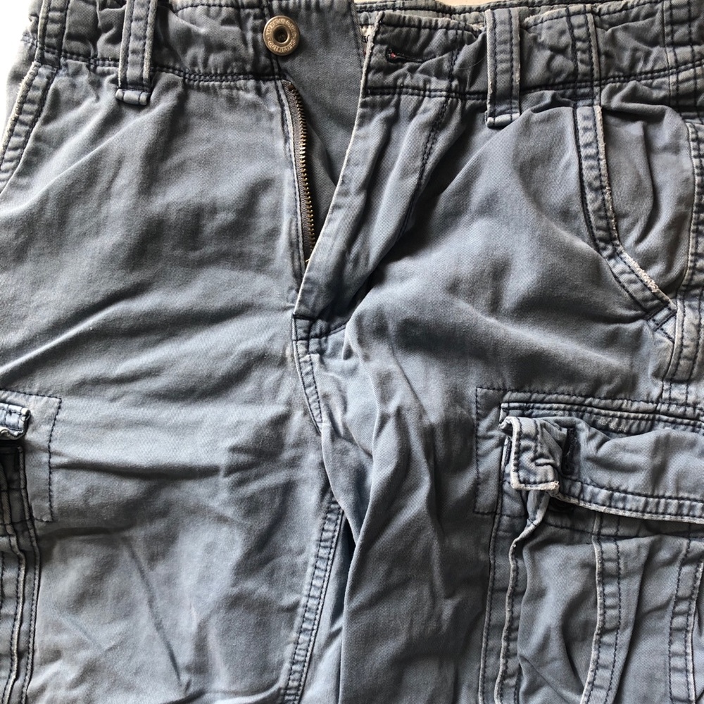 AE Classic Length Cargo Shorts